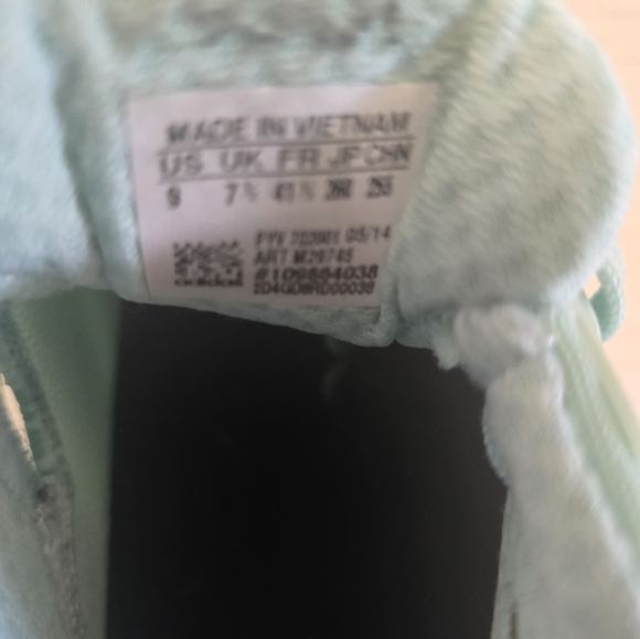 Women running‎ shoes - Picture 6 of 6